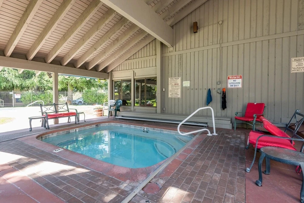 Horizon Four 141 - 2 Br Condo