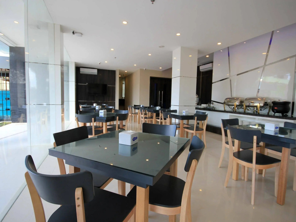 OS Hotel Airport Batam