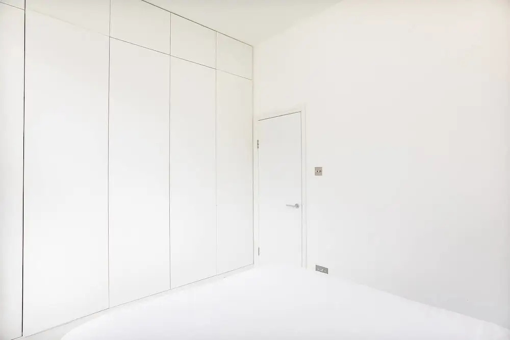 Stunning 2BR Home in West Kensington W/balcony