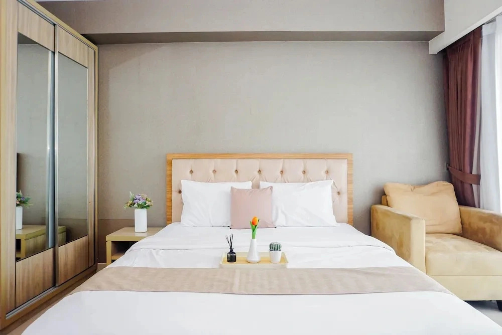 2 Pax Neat Studio At Tamansari The Hive Apartment