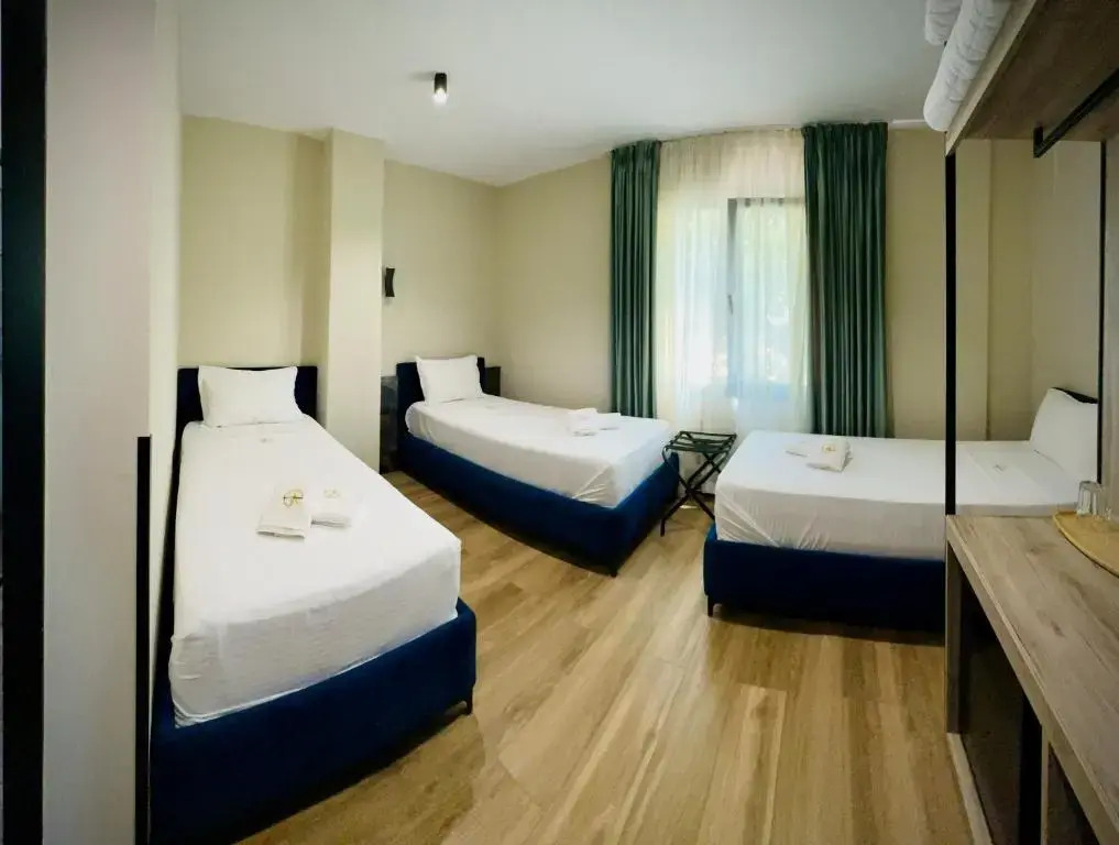 Gogos Boutique Hotel