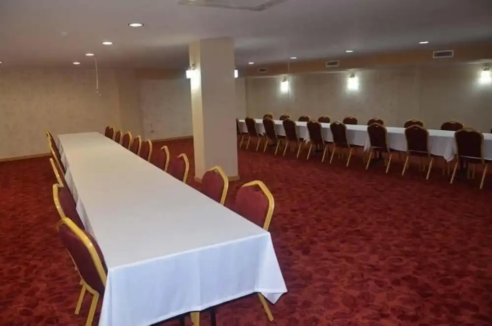 Adana Park Otel
