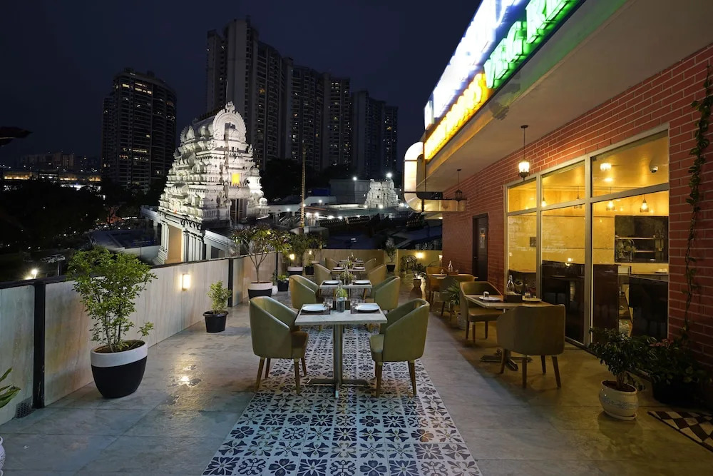 Kingston Hotel