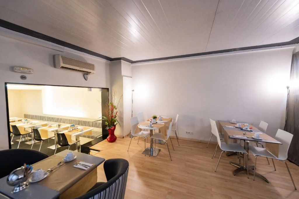 Atenea Rekord Suites Barcelona