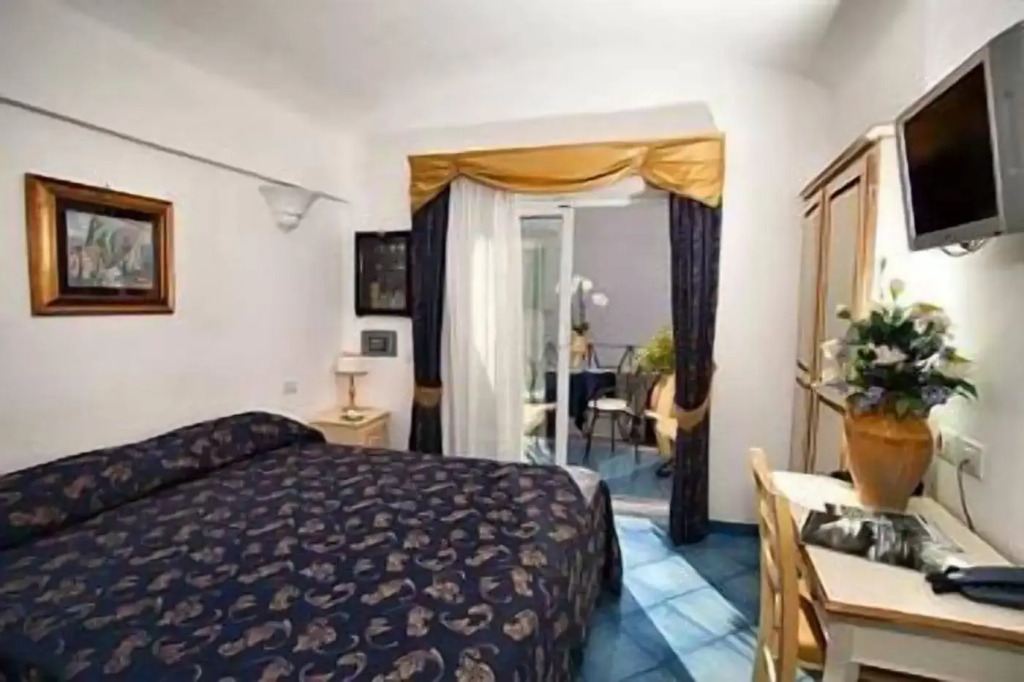 Hotel Bussola