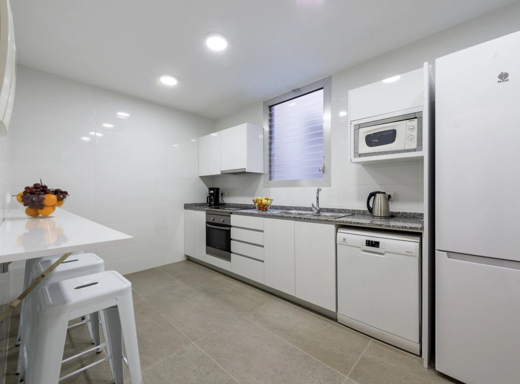 RAMBLA - Cozy Big Apartment
