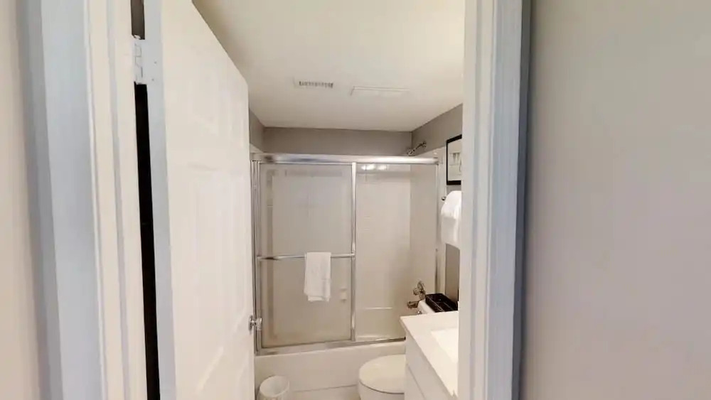 Ocean and Racquet Club 5112 2 Bedrooms 2 Bathrooms Condo