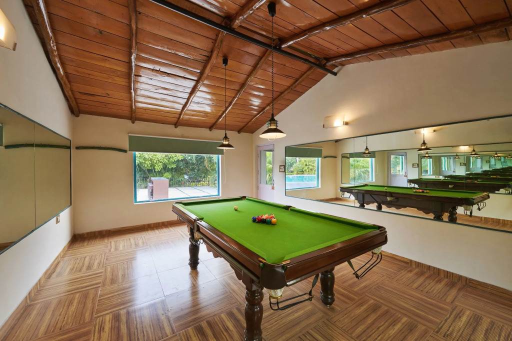 Aacorn Hideaway Resort & Spa