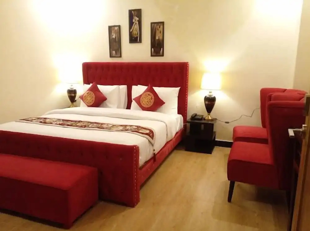 The Corporate Lodges Hotel by Khan Familia Travels