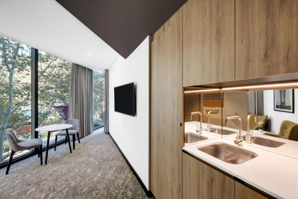 Vibe Hotel North Sydney