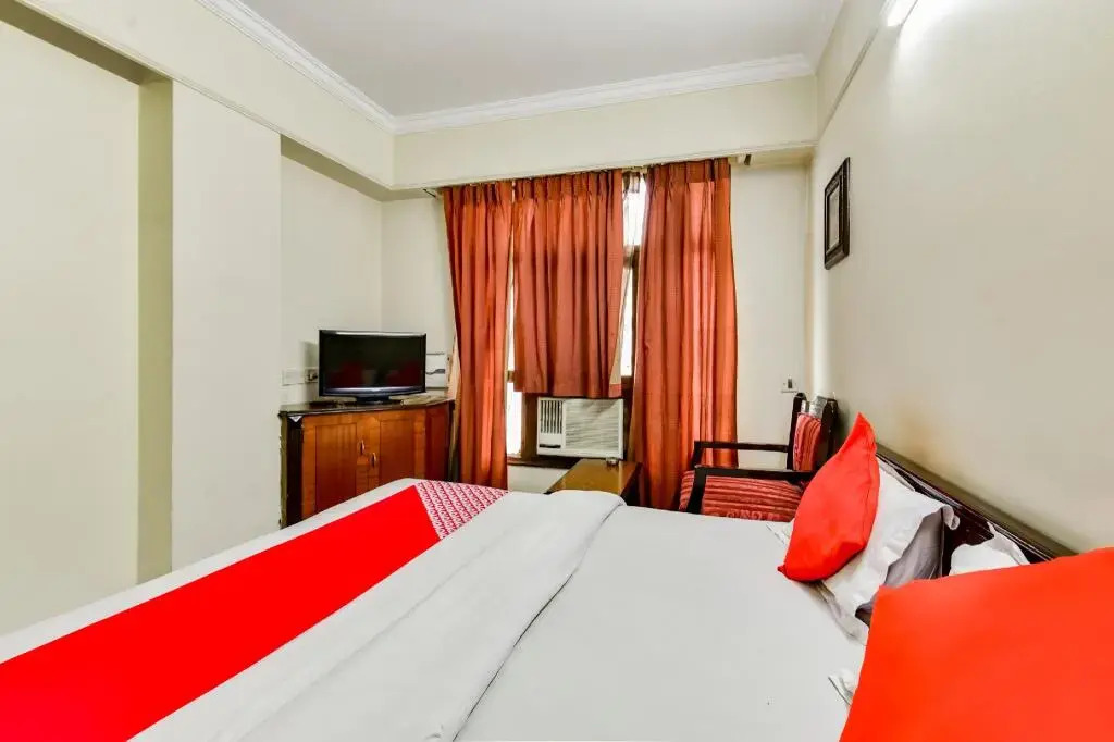 Hotel Guru International by Oyo Rooms