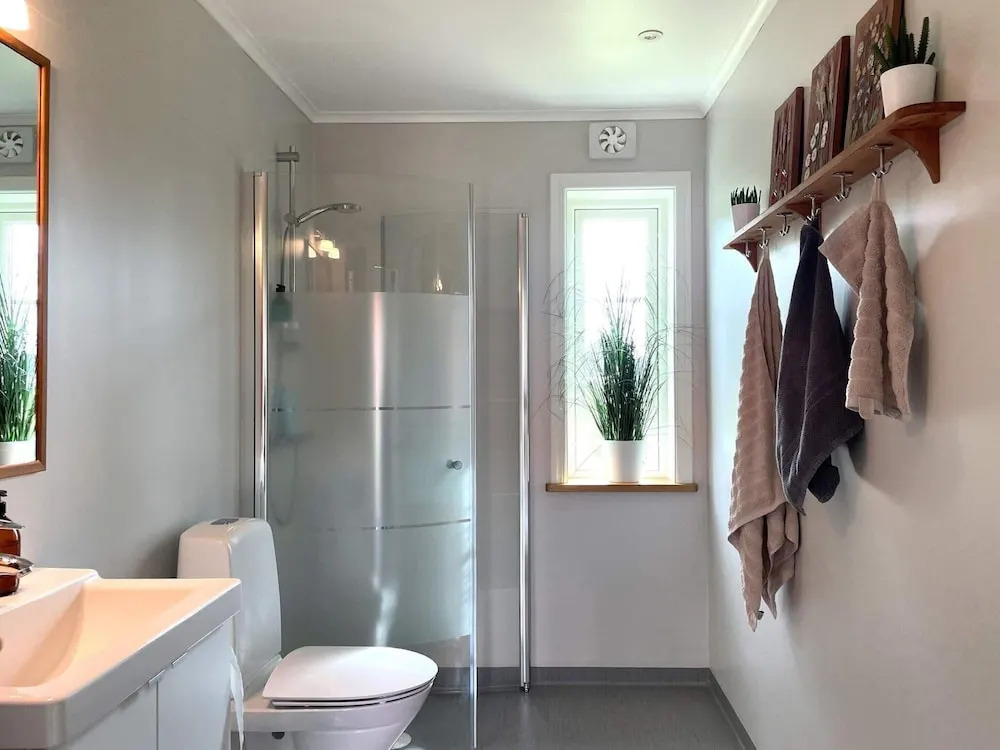 6 Person Holiday Home in Gotene-by Traum