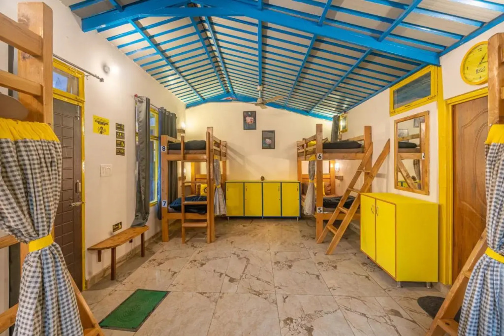 The Hosteller Mussoorie By the Streamside, Kempty