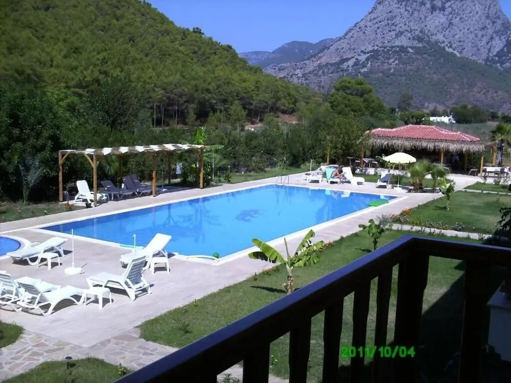 Yonca Hotel