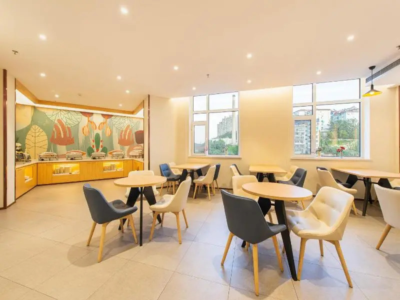 Hanting Hotel Dalian Nanshidao Street