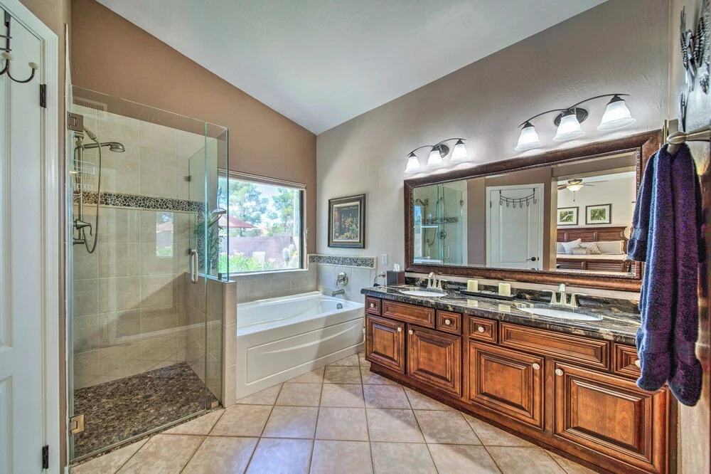 Hot Tub Relaxation & Golfing: Bright Chandler Home