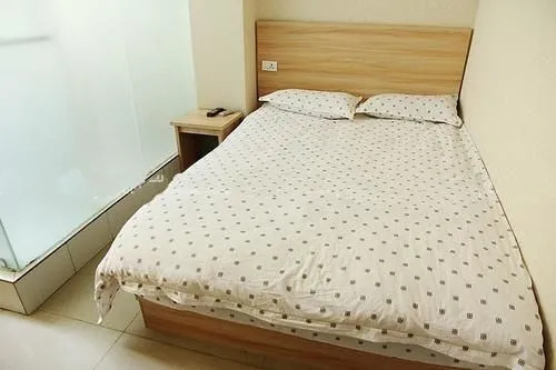 Minghang Hotel