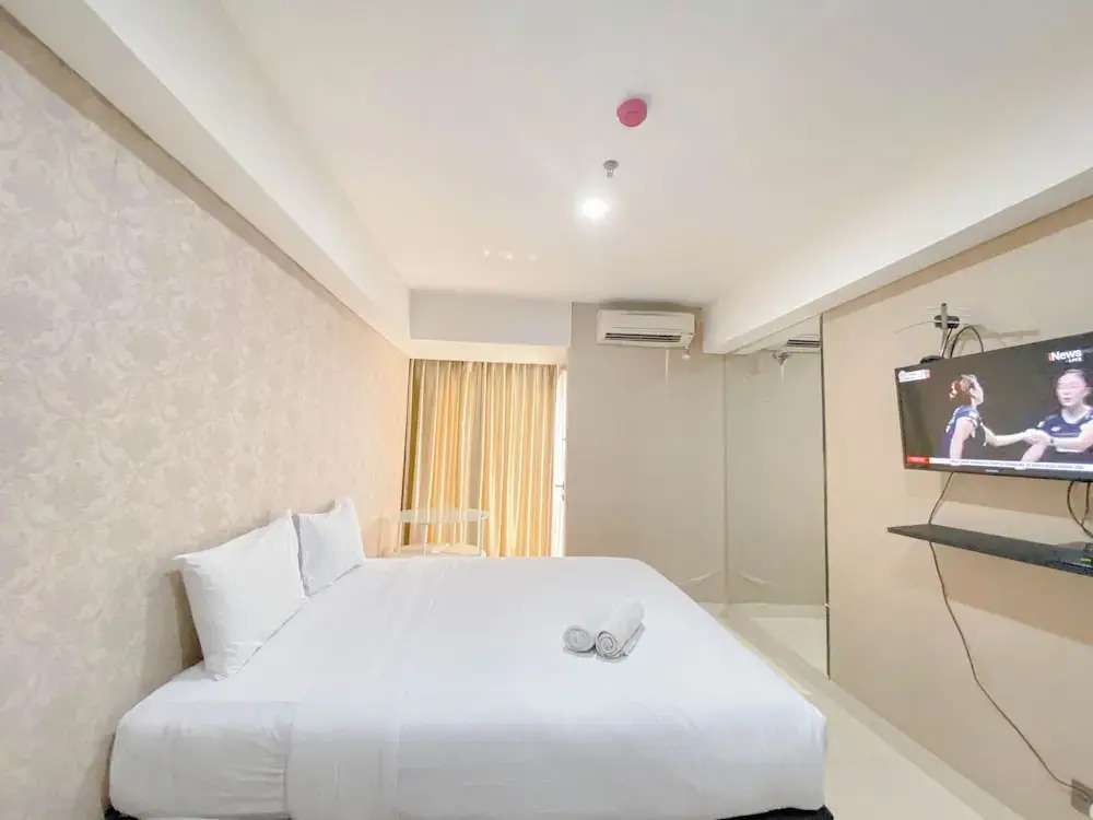 Good Homey Studio Apartment at Warhol (W/R) Residences