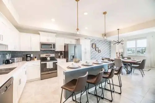 Super cute condo with 2 themed bedrooms