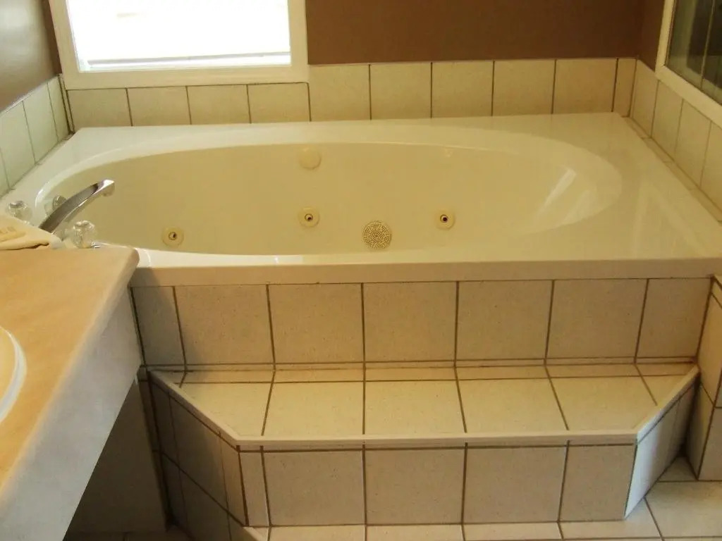 Ponderosa Motor Inn