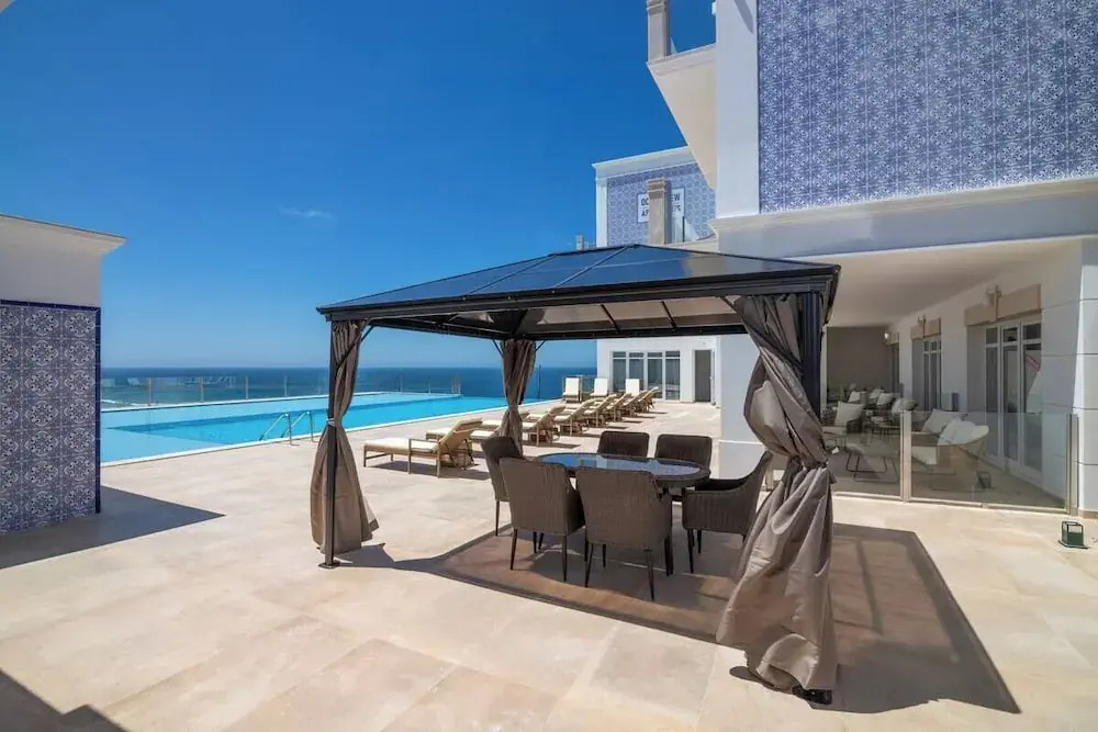 Ocean View Apartments - Ocean View