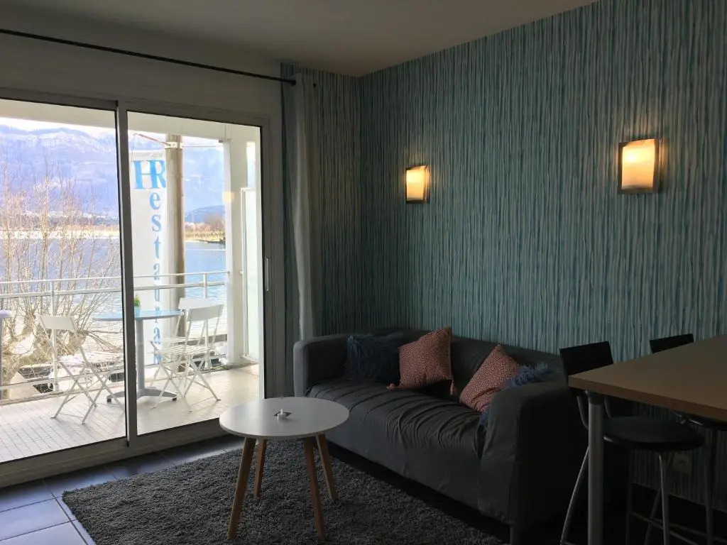 Vue sublime sur le lac du Bourget