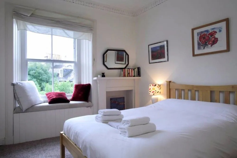 1 Bedroom Apartment In City Centre