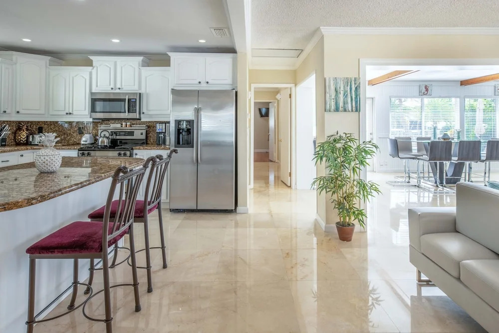 Gorgeous Canal W/ Private Pool & Dock 3 Bedroom Home