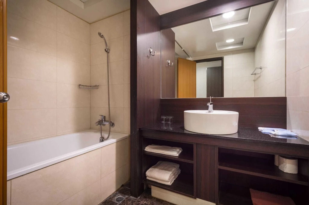 Twinstar Hotel