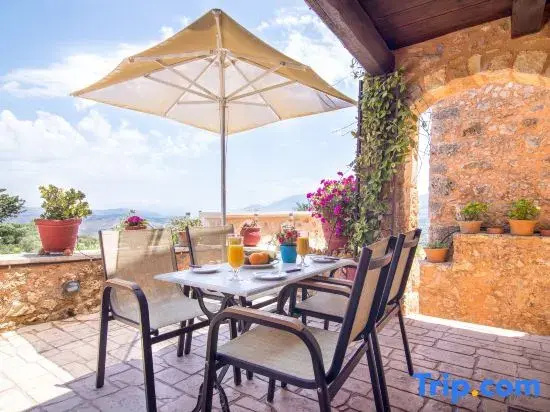 55 m2 One Bedroom Maisonette with Sea & Mountain View