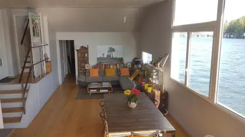 Chambres sur Seine Megalight2