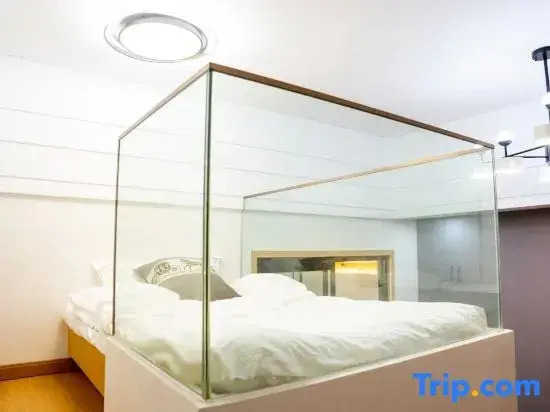 Tuxiang Apartment