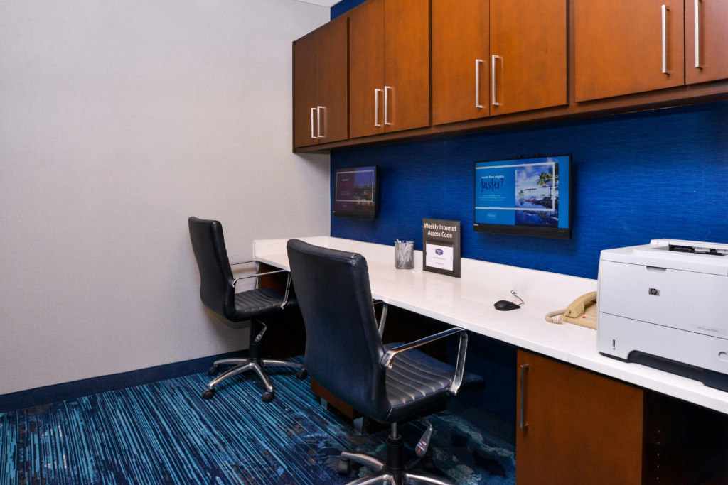 Hampton Inn & Suites Legacy Park-Frisco