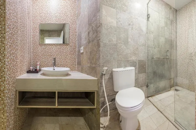 OYO 635 Lynt Hotel Makassar