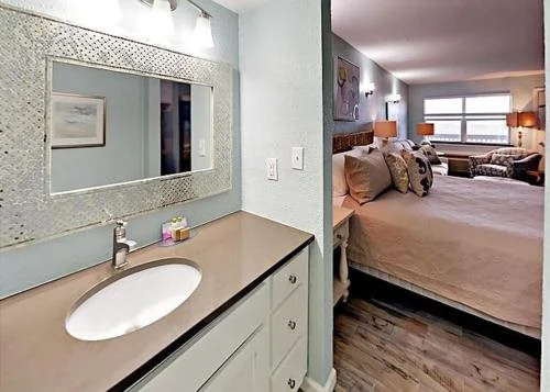 Sea Breeze Suites