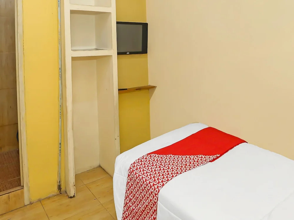 OYO 92262 Backpacker Homestay Cibubur