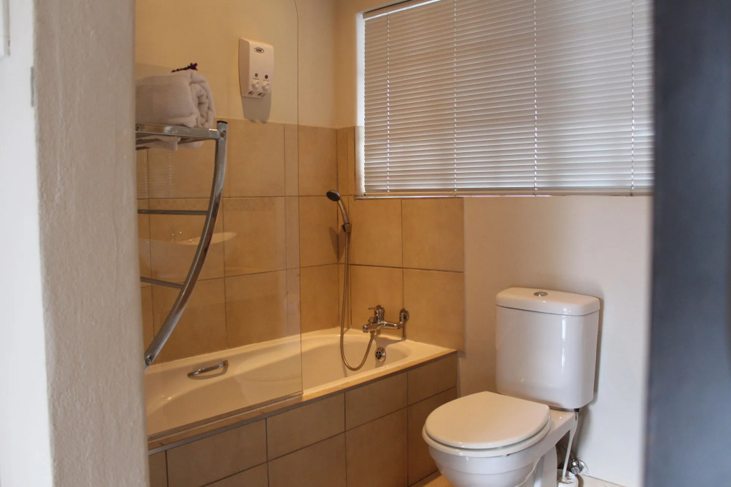 3 Liebeloft Guest House
