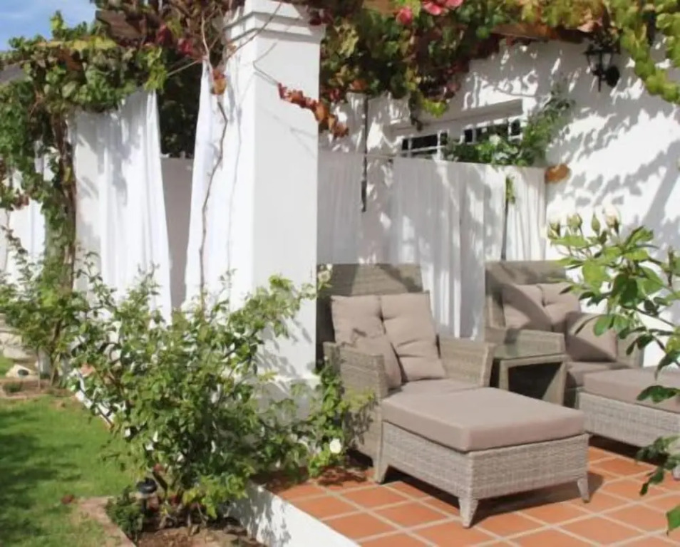 The Vineyard Country House