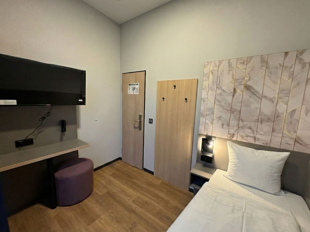 Nivara Hotel