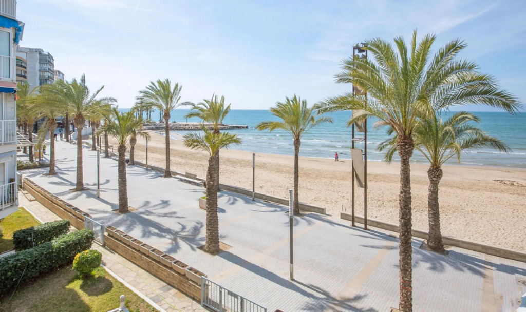 TH108-Apartamento Rosa Salou