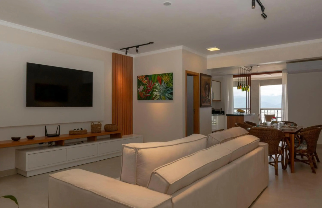 Apartamento de Frente para o Mar no Itagua 01