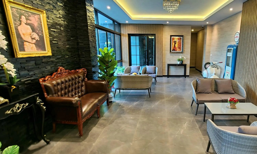 The Room Boutique Hotel