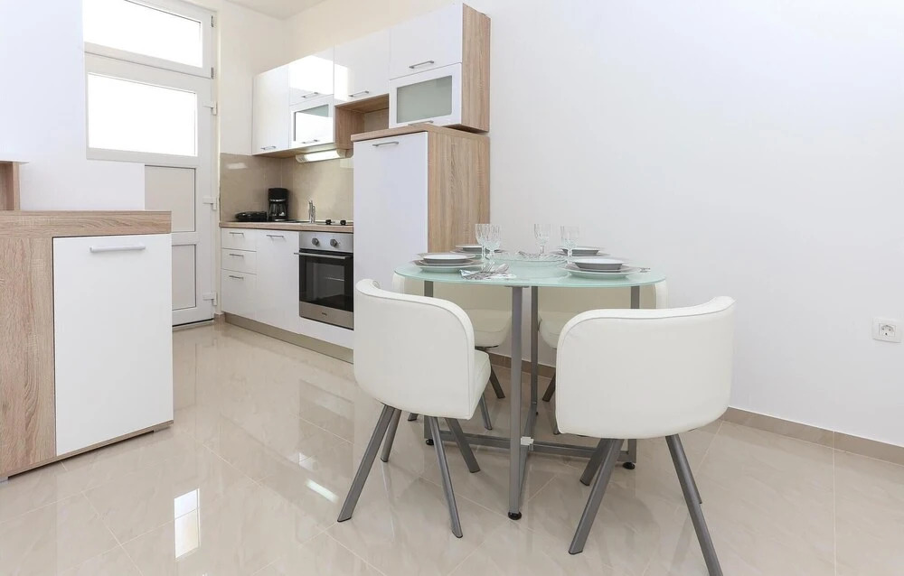 Nice Apartment in Solin With Wifi and Outdoor Swimming Pool