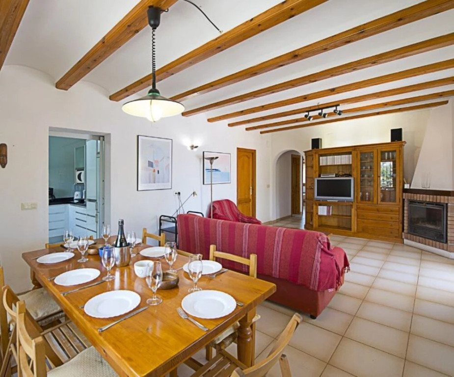 Villa - 3 Bedrooms with Pool - 106419