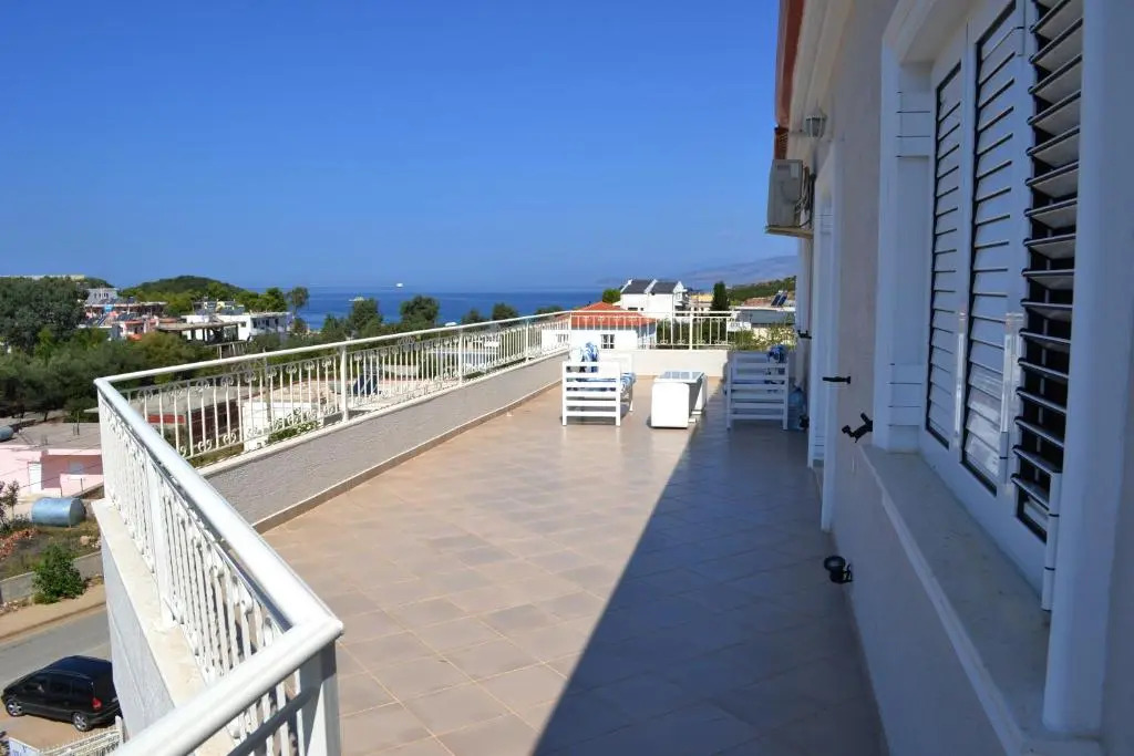 Villa August Ksamil