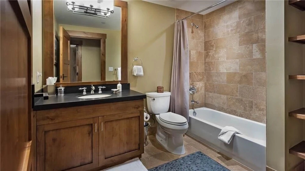 Shambhala Mountain 409 4 BedroomCondo By Moving Mountains