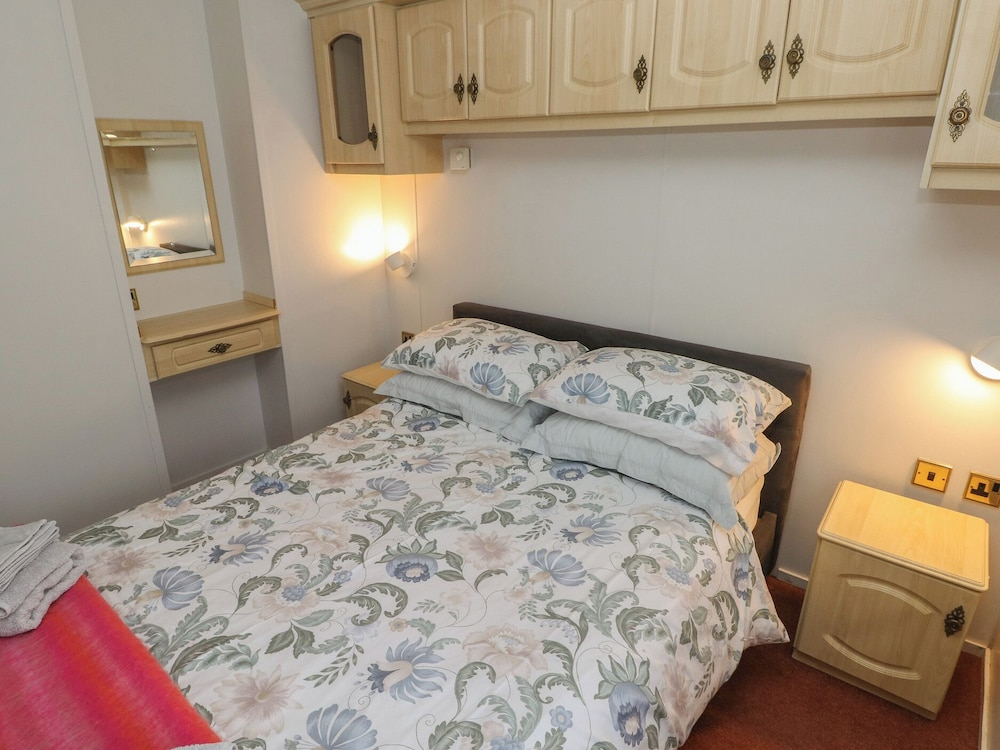 Rose Villa Caravan