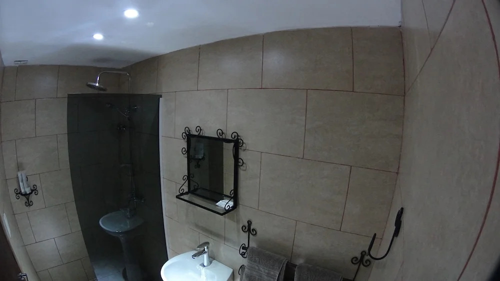 Harsha Petit Hotel Holistico