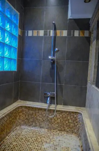Tohfa Luxury Apartment