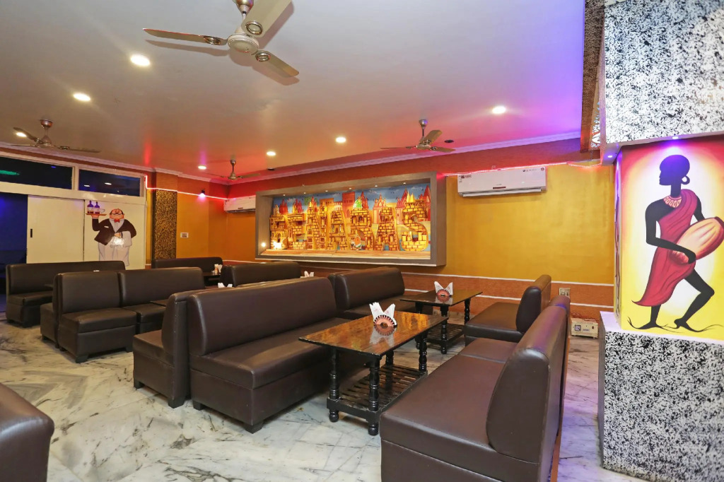 OYO Flagship 3071 Hotel Kamesh Hut